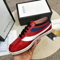 baskets paire de chaussures gucci femmes crystal rainbow leather